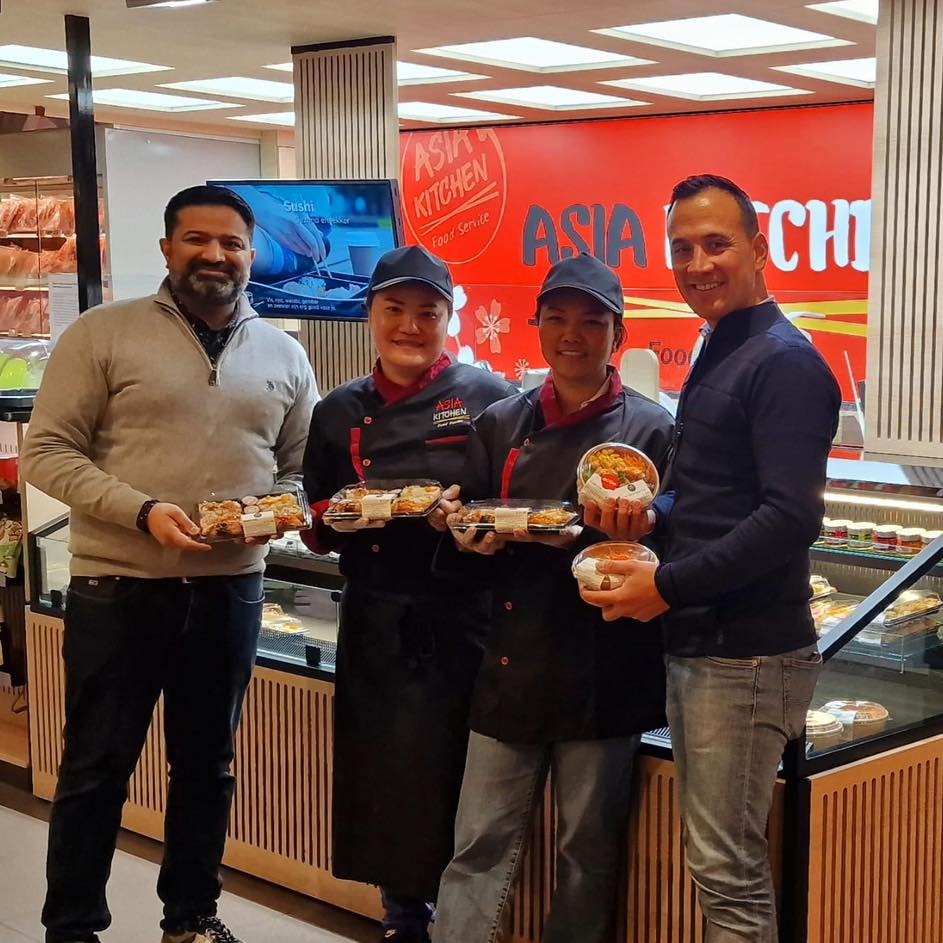 Asia Kitchen bij PLUS Koelhuis